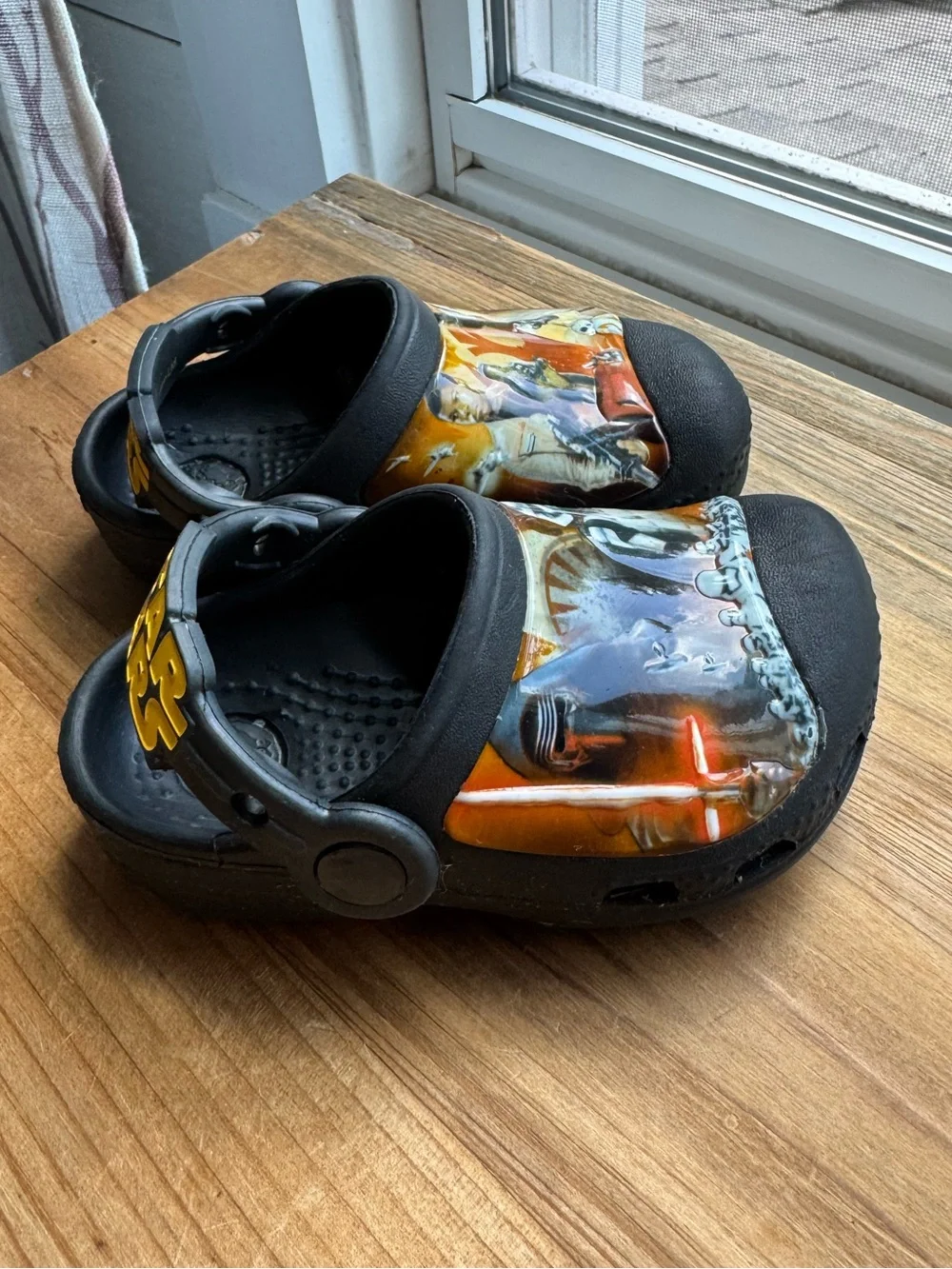 Crocs Baby/Toddler Star Wars Clogs Size 4/5